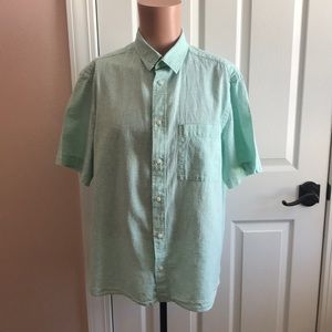 H&M casual button-down men’s shirt